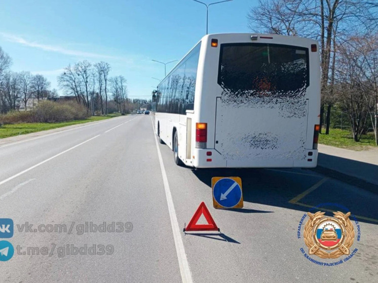 В Гурьевском районе получила травмы упавшая в салоне автобуса пенсионерка