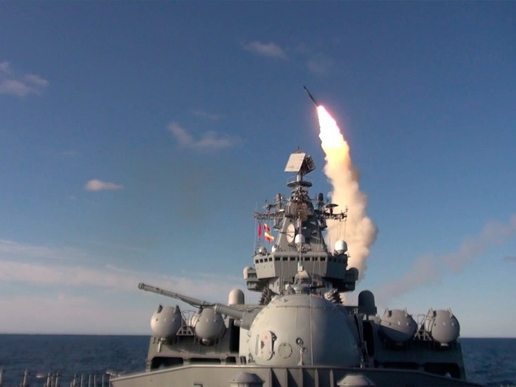 Россия ответила на провокации Токио залпами крейсера «Варяг»
