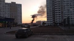 В одном из жилых комплексов Оренбурга загорелась мусорка