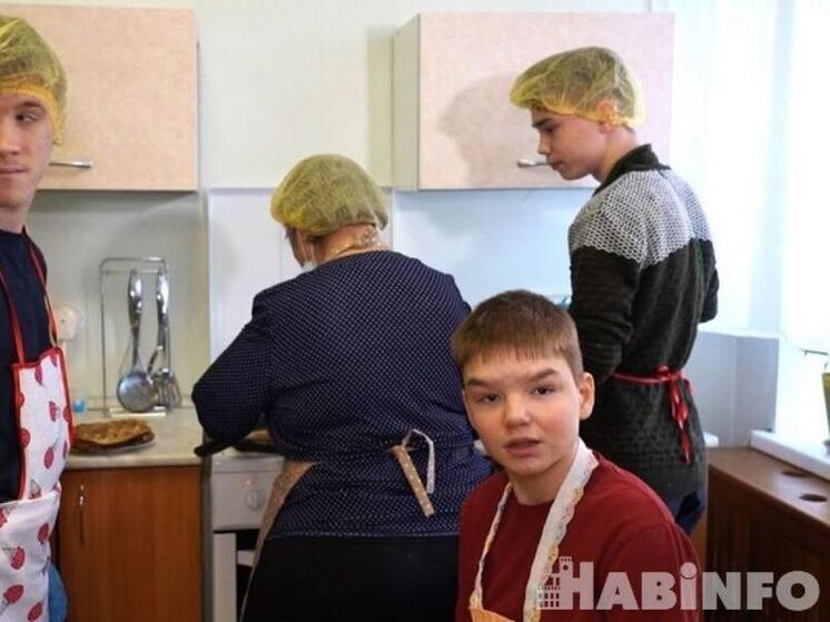 В состав семьи включат детей из школ-интернатов Хабаровского края