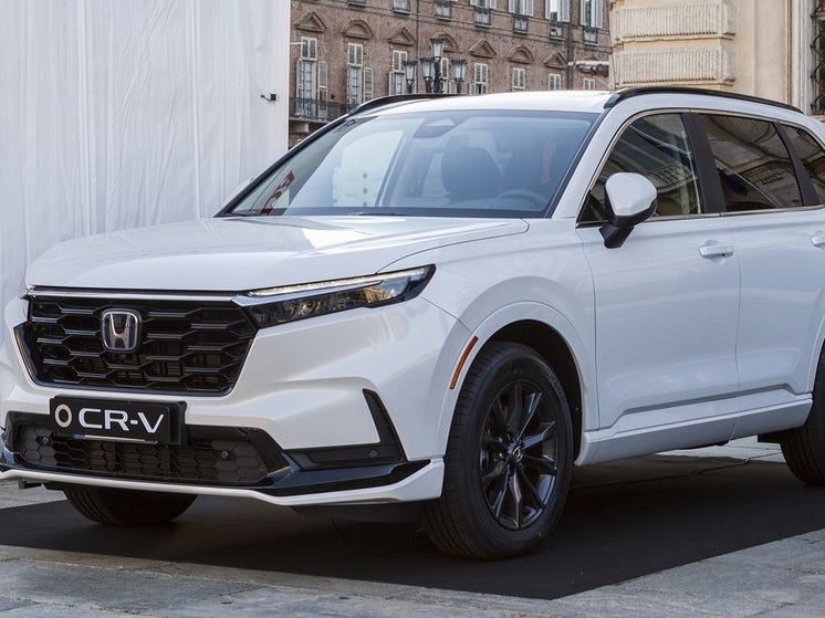 В Россию начнут официально поставлять новые кроссоверы Honda CR-V