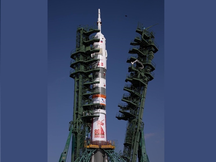 В космос запустили ракету с изображением волгоградской «Родины-матери»