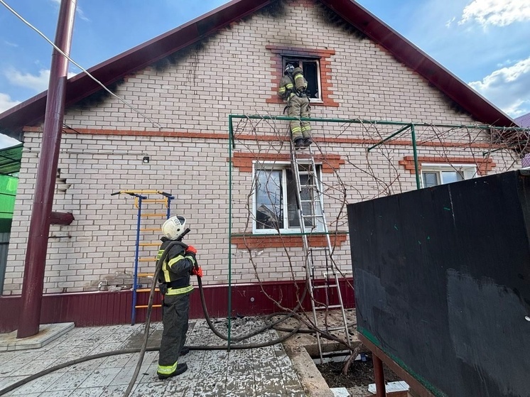 Человек пострадал при пожаре в Самарской области утром 8 апреля