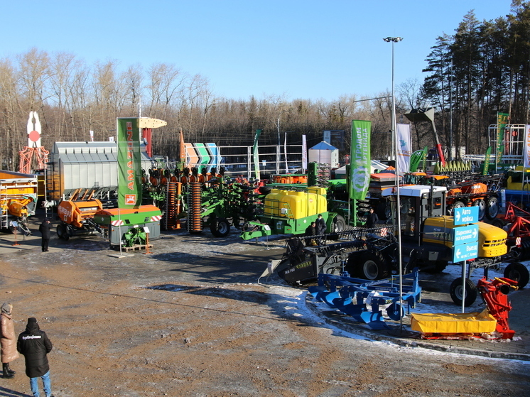 Аграрии Башкортостана закупили 321 спецмашину на 2,2 млрд рублей