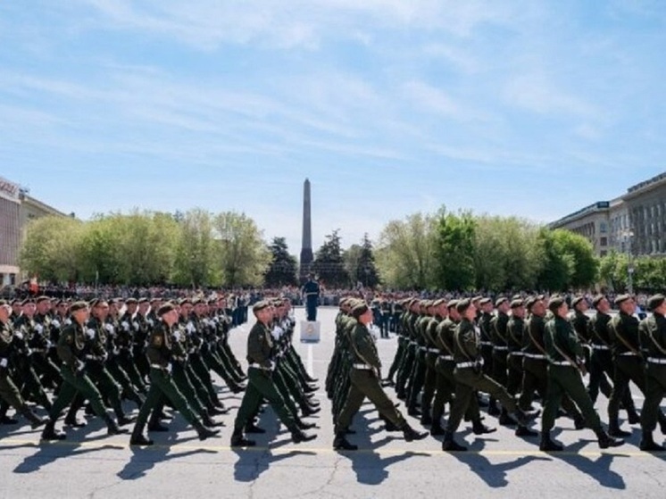 В Волгограде стартовала подготовка к военному параду