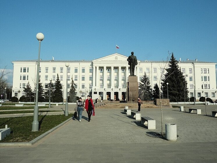 Экс-сотрудник университета в Пскове поделился, как жила задержанная ректор вуза