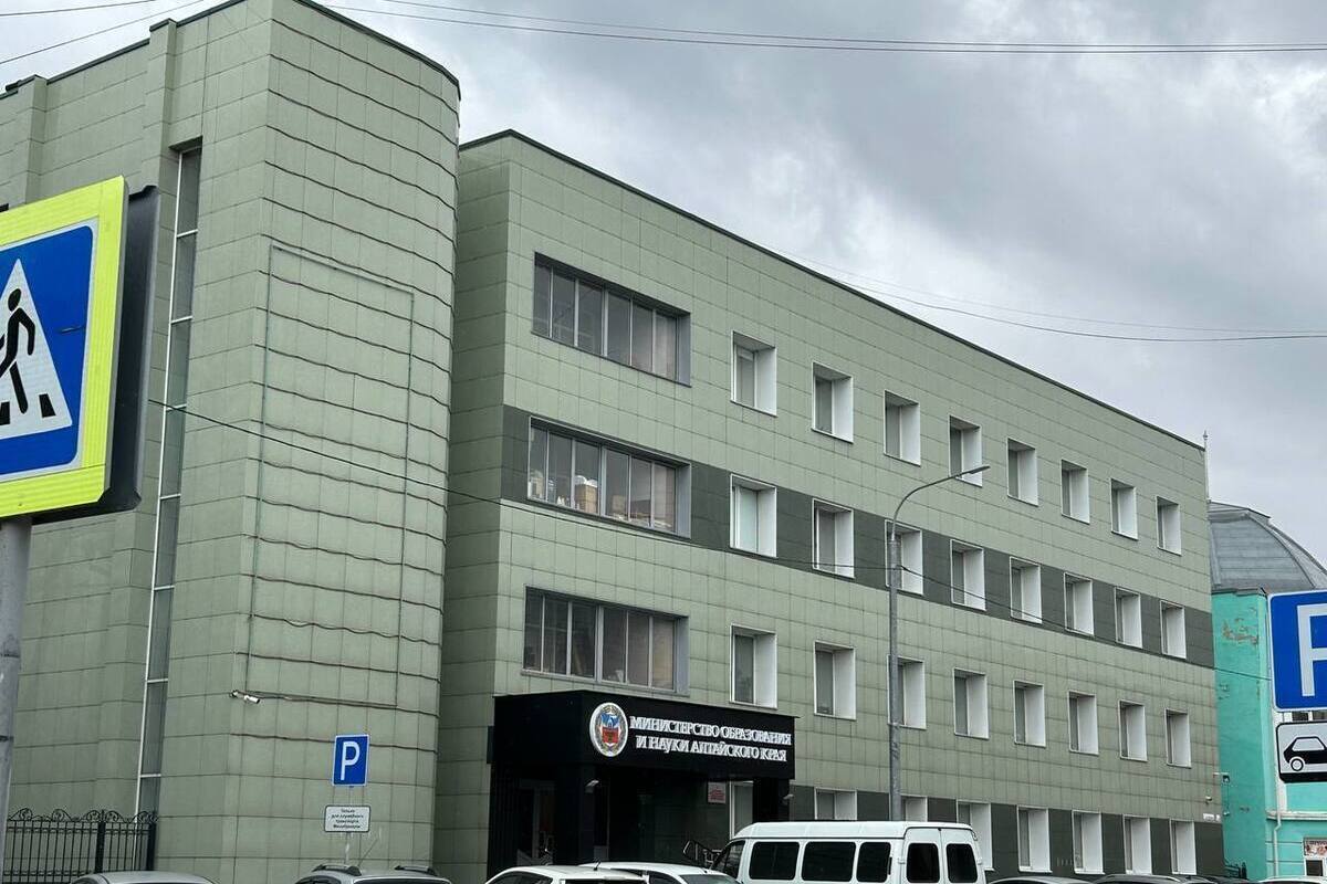 В Минобре российского региона демонтировали баннер с шестипалым солдатом