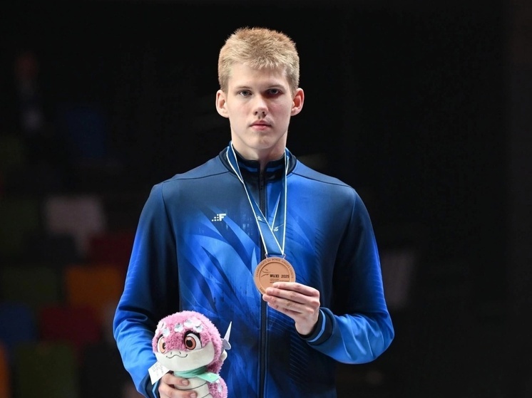 Пензенский спортсмен Ярослав Борисов завоевал бронзу на первенстве мира среди кадетов по фехтованию