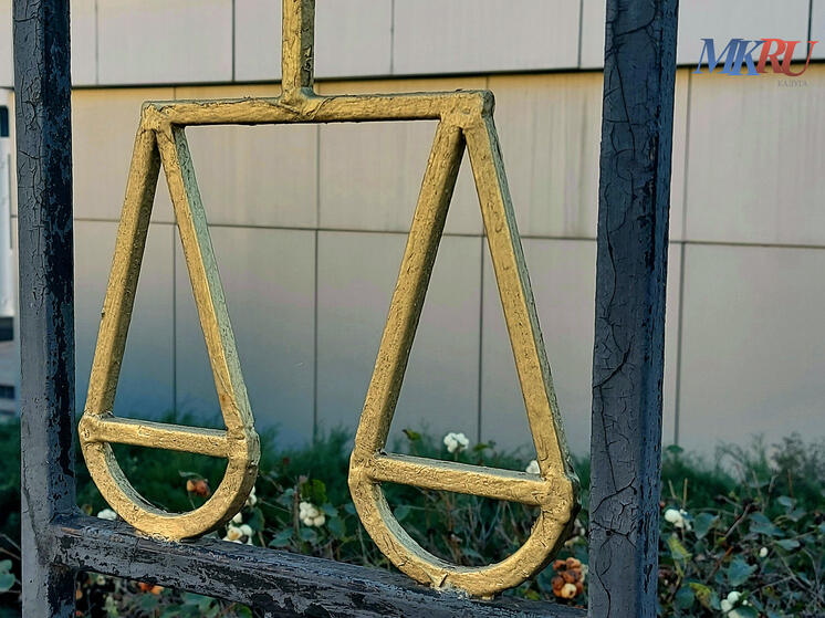 Калужане организовали притон в комнате общежития