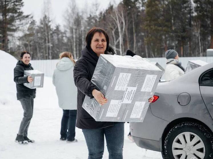 Жители Ямала приобрели мультиварки для ветеранов подшефного Волновахского округа