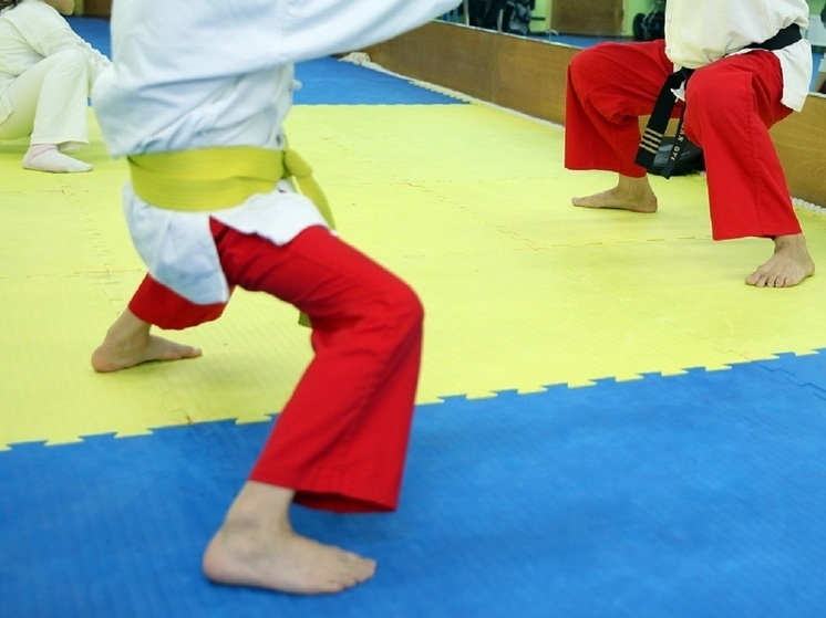 13-летний украинец на ЧМ по карате отказался от фото с россиянином-чемпионом