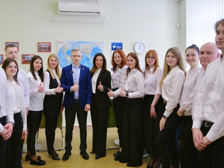 Губернатор Василий Анохин встретился с командой Центра поддержки экспорта Смоленской области