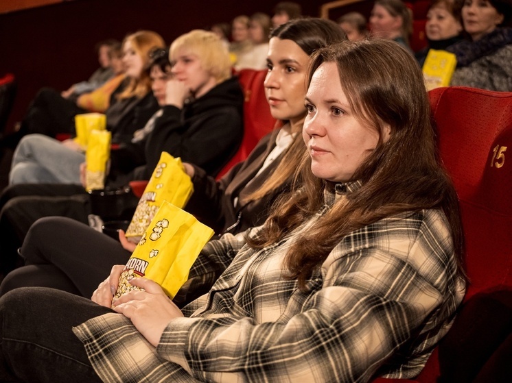 Музыкальные «Васильки»: жители Петрозаводска первыми на Северо-Западе увидели новый сериал