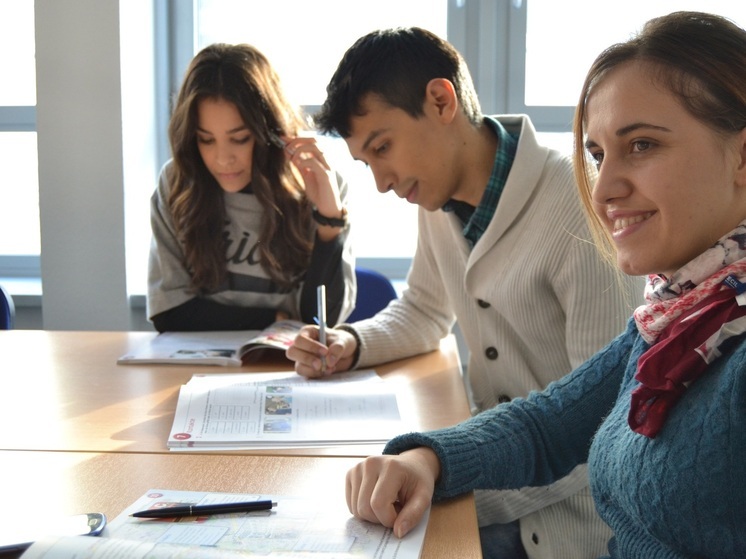 Калужскую молодежь приглашают на «ПолитЗавод»