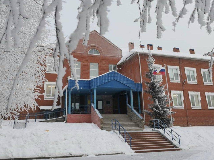 Школу в Карымкарах капитально ремонтируют