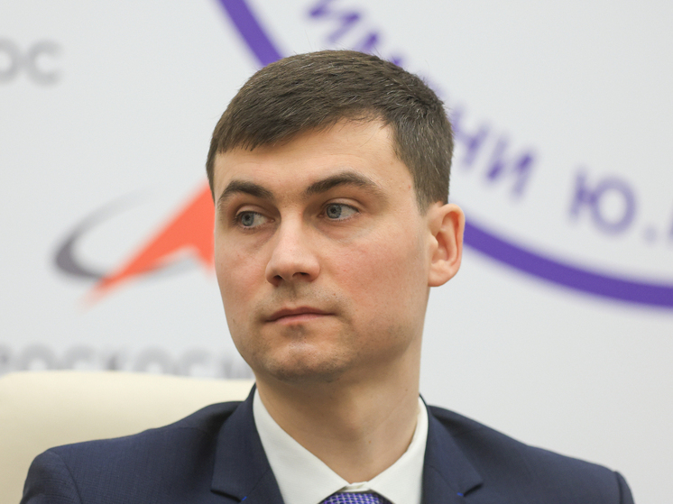Генерал Попов: космонавт Зубрицкий самостоятельно решил стать гражданином России