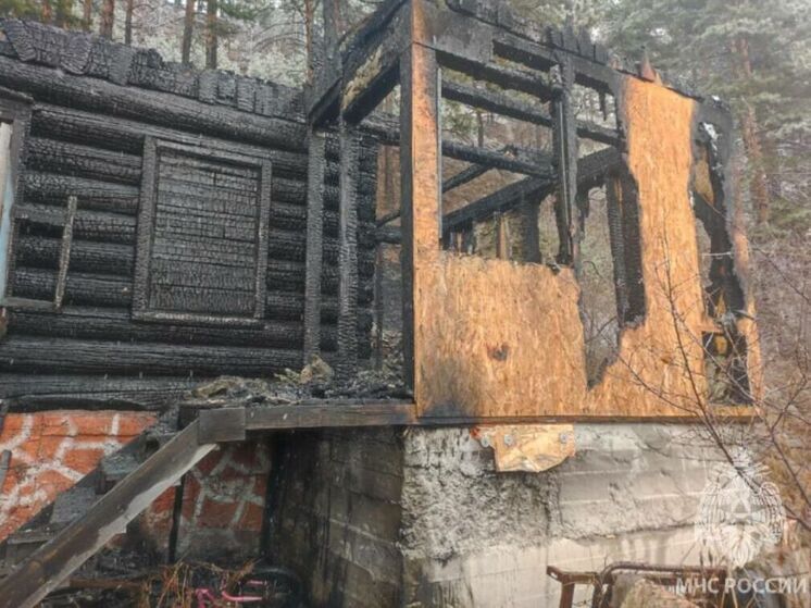 На пожаре в Шелеховском районе погиб мужчина