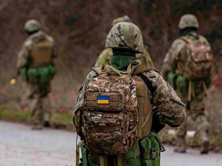 ВСУ наспех строят оборонительный рубеж под Сумами