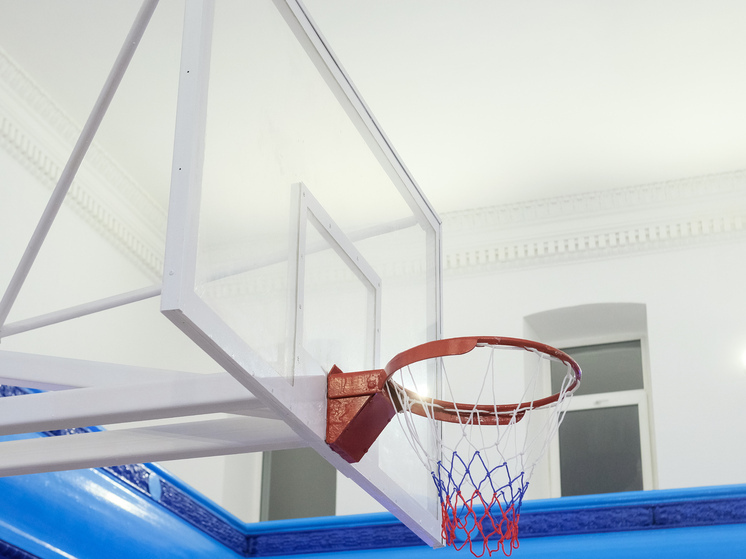 В Волгограде рядом с гимназией №14 обустроят детский городок и спортивные зоны