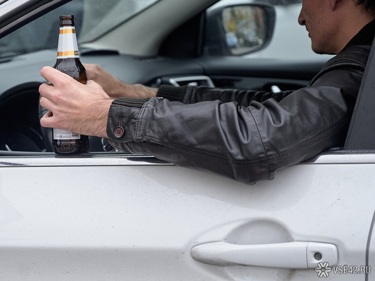 С помощью чат-бота в Кузбассе задержали пьяного бесправника