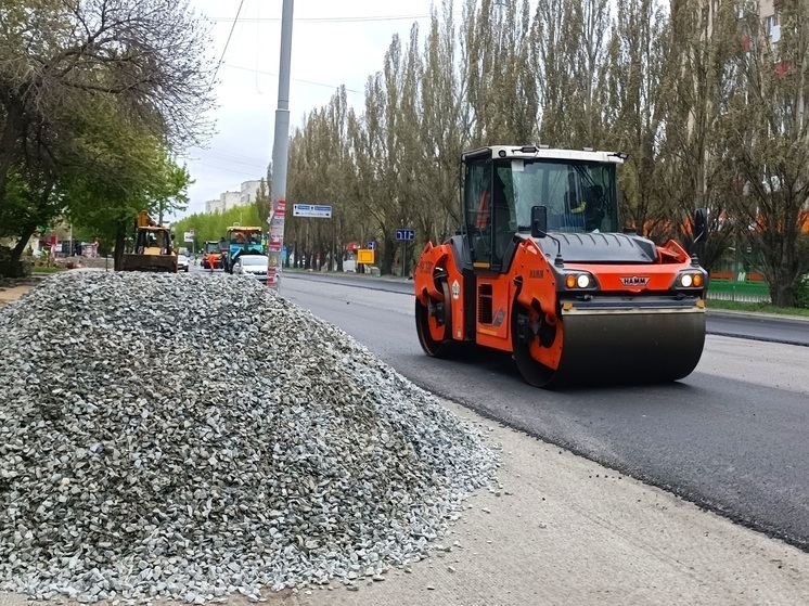 На полгода ограничат движение по улице Омской в Екатеринбурге