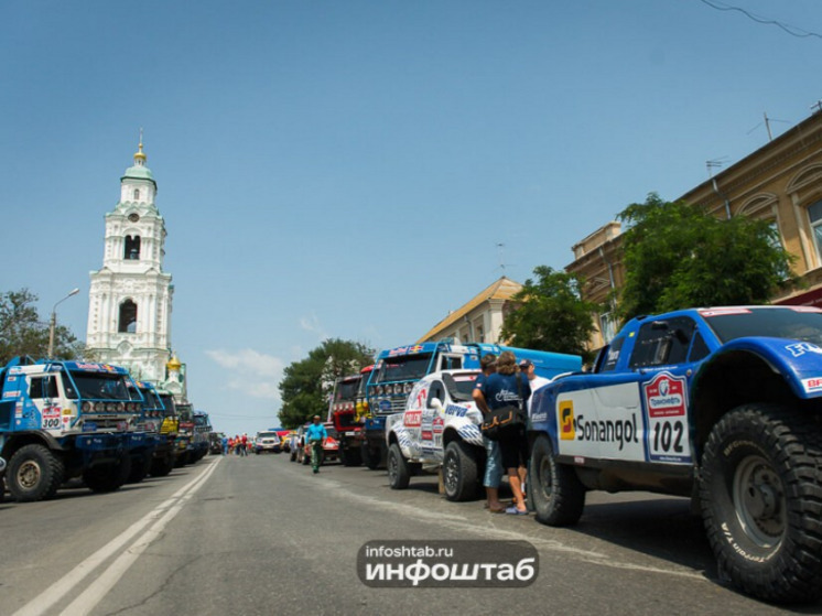 В Астрахани вводят изменения в движении транспорта в связи с ралли «Золото Кагана»
