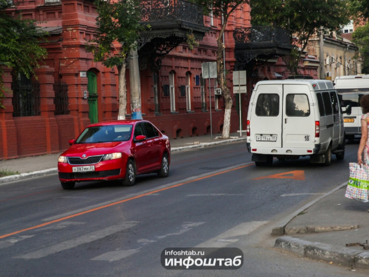В Астрахани на месяц ограничат движение из-за ремонта дорог