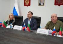 В частности, на нем обсуждался вопрос создания рабочей группы для разработки и реализации региональной программы повышения рождаемости в Запорожской области, а также формирования межведомственной комиссии по подготовке и проведению курортного сезона на территории региона в 2025 году. Помимо этого, был представлен ряд проектов распоряжений, касающихся вопросов бесхозяйного 