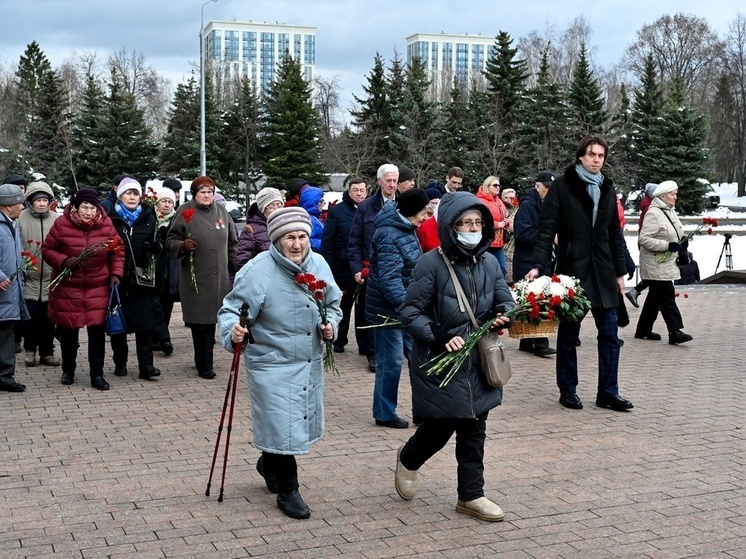 Серпуховичи приняли участие в митинге, посвященном Международному дню освобождения узников фашистских концлагерей