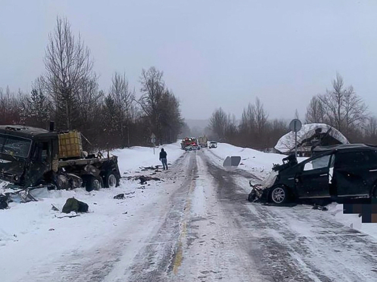 В Алданском районе произошло смертельное ДТП: погибли 5 человек
