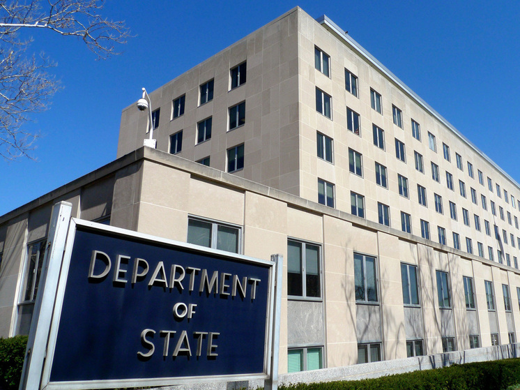 Politico: Госдепу США поручили искать сотрудников с антихристианскими взглядами