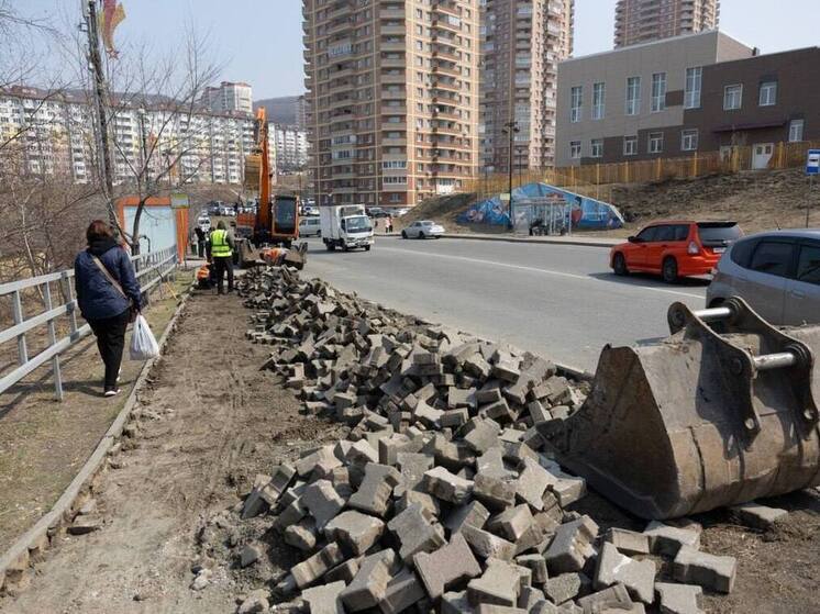 Улицу Анны Щетининой начали ремонтировать во Владивостоке