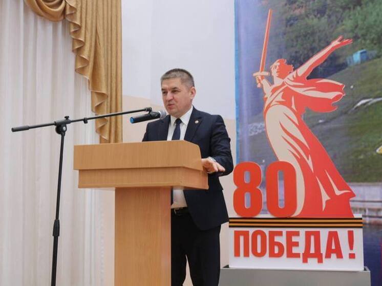 Открытый диалог: Владимир Доброхотов встретился с жителями Московского района