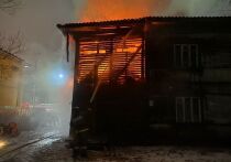 С разницей в месяц в Бежецке Тверской области в 2025 году произошло два страшных пожара, где погибло два человека, а пострадало четверо