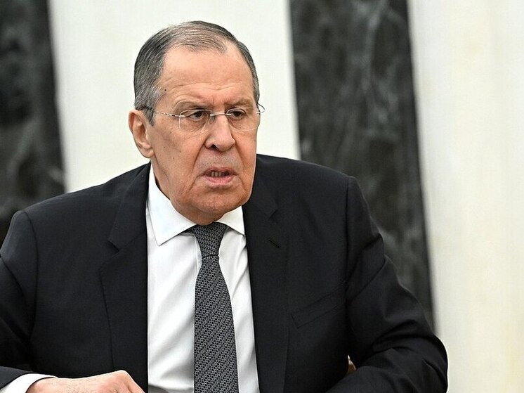 Лавров сказал, почему Россия не требовала письменных гарантий нерасширения НАТО
