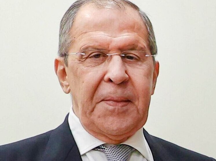 Лавров сказал, что РФ в контексте украинского урегулирования озабочена людьми