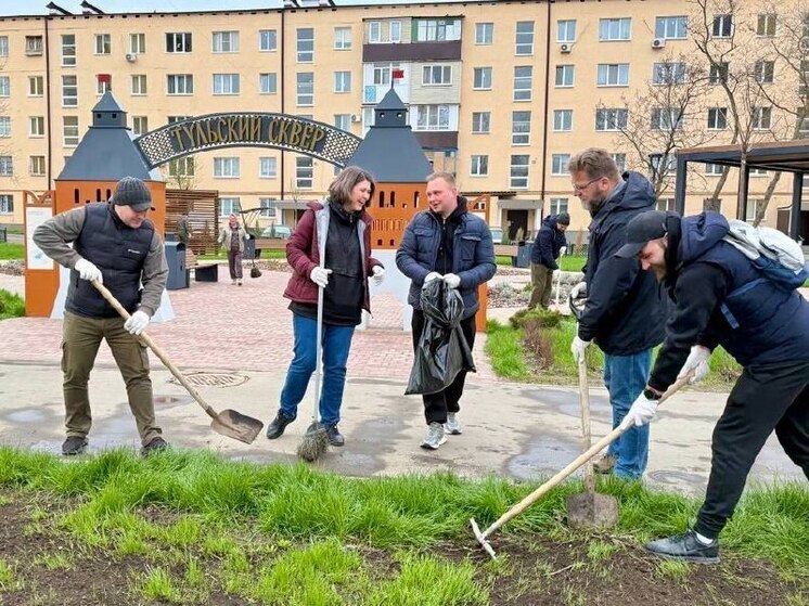 Месячник чистоты в Тульской области «докатился» и до Мариуполя