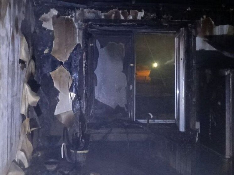 В Улан-Удэ при пожаре в брусовом доме пострадал мужчина