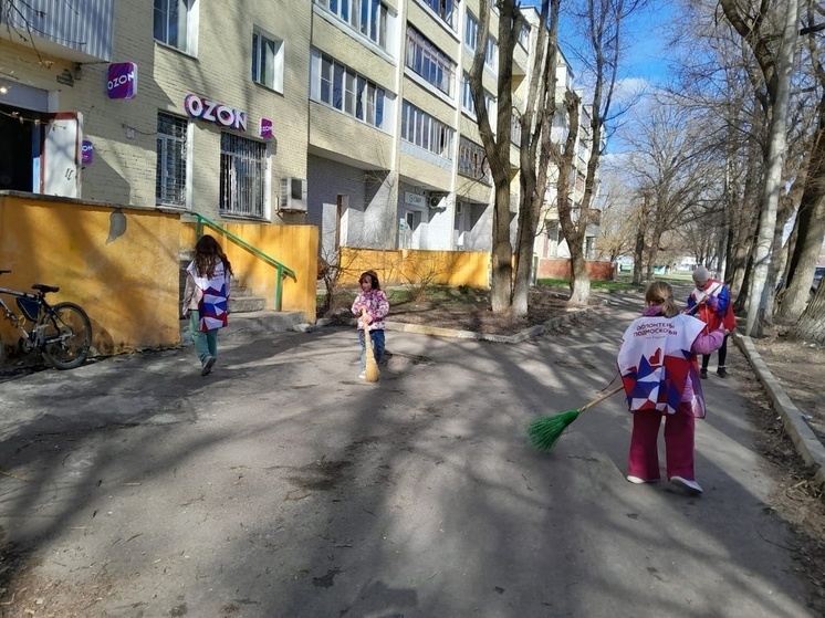 Молодежь Серпухова заботится о чистоте