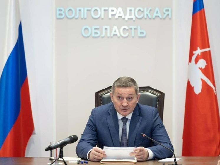 Андрей Бочаров поручил навести порядок на памятных местах и кладбищах