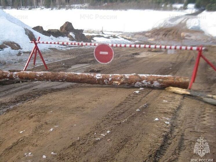 Две ледовые переправы остались в Приангарье