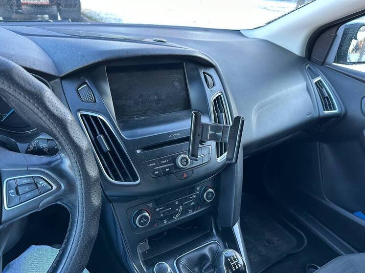 Жителя Гвардейка подозревают в угоне автомобиля из автосервиса