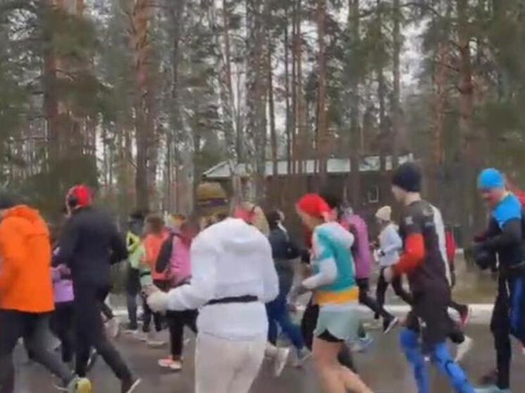 Около 400 человек приняли участие в массовом забеге под Рязанью