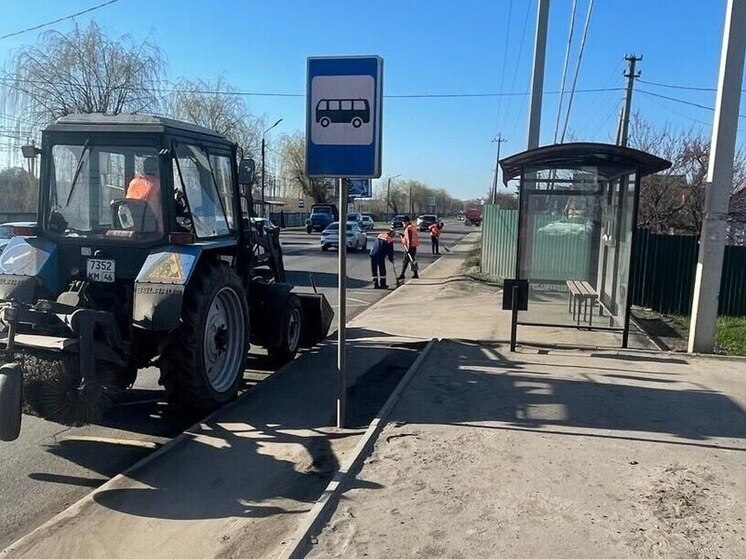 В уборке Курска задействовано 47 единиц техники и 73 рабочих
