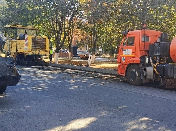 Алексей Кулемзин рассказал о планах по восстановлению дорог в Донецке