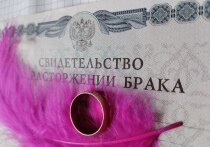 Кризисы в отношениях, как правило, проявляются на определенных этапах совместной жизни пары