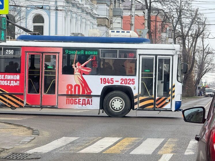  В Карачаево-Черкесии украсили общественный транспорт к юбилею Победы