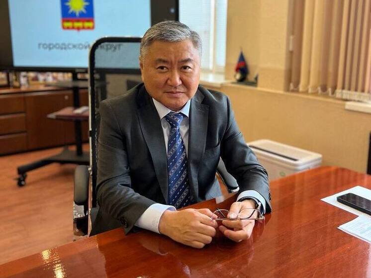 Вячеслав Квон официально вступил в должность главы Артема на новый пятилетний срок