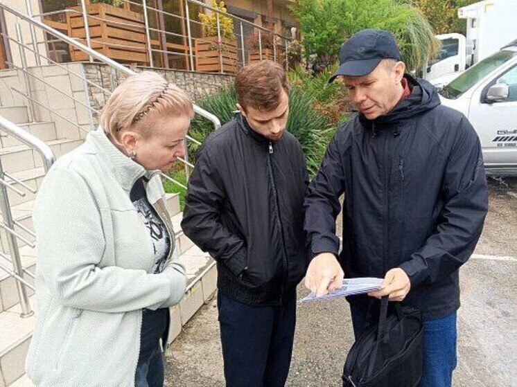 Мониторинг 78 объектов потребительской сферы прошел в Сочи вдоль федеральной трассы