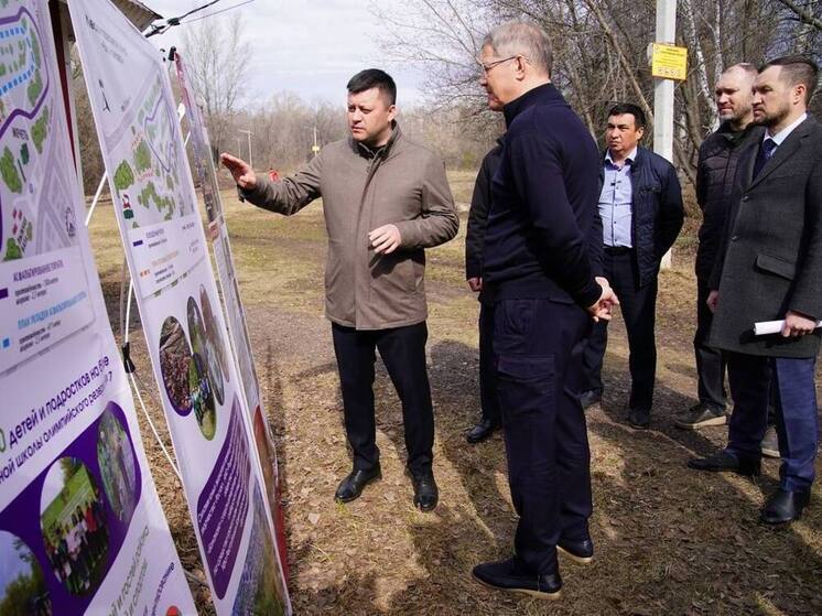 Радий Хабиров обсудил благоустройство с жителями Демского района Уфы